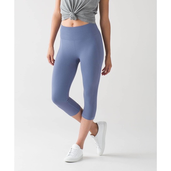 Peri Purple Lululemon seamless flow and grow crop leggings - Picture 9 of 9
